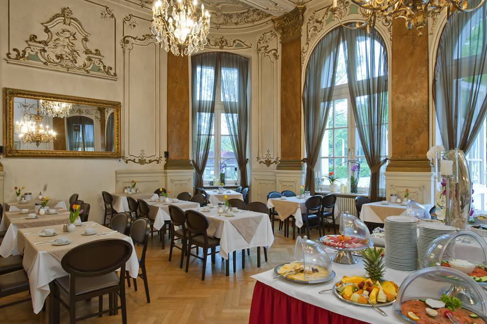 Eurostars Park Hotel Maximilian Регенсбург Екстериор снимка