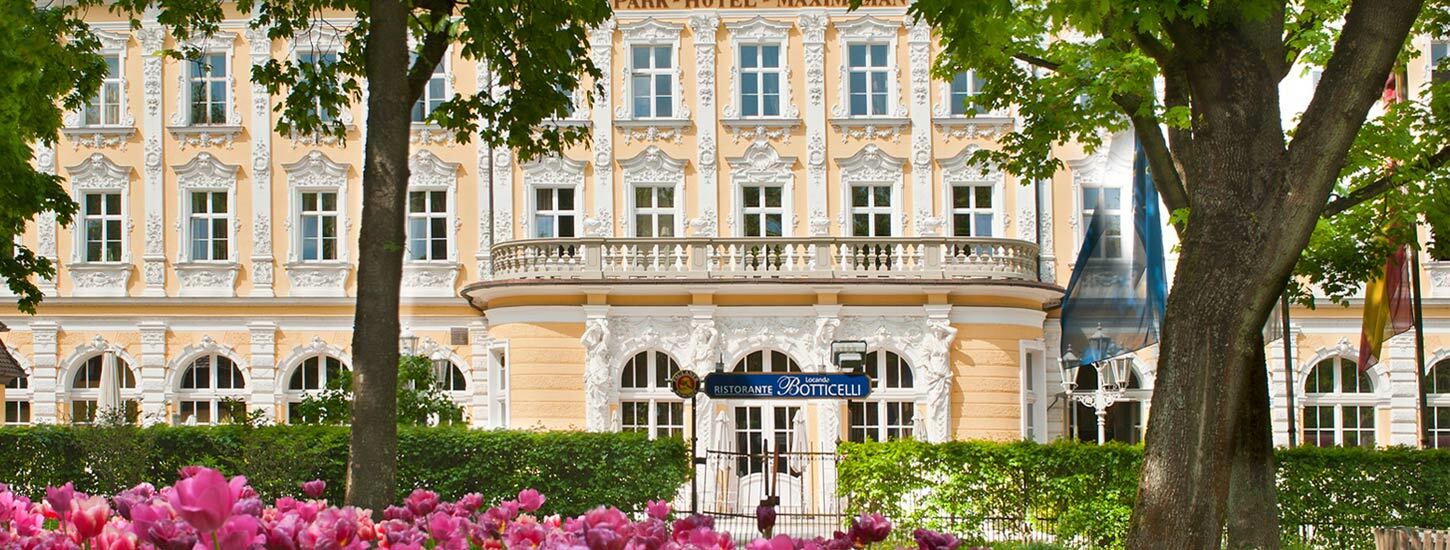 Eurostars Park Hotel Maximilian Регенсбург Екстериор снимка